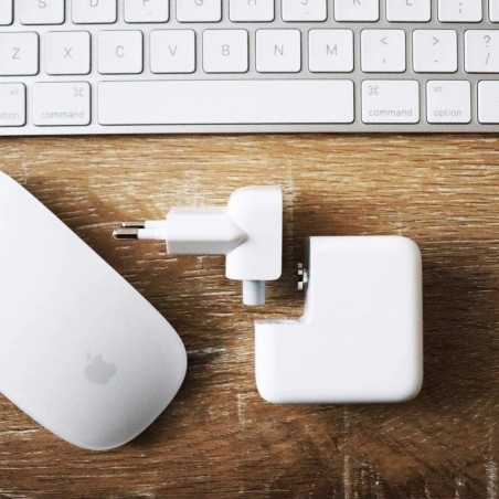 Apple Adaptateur de voyage européen pour iPhone - iPod - iPad - Mac